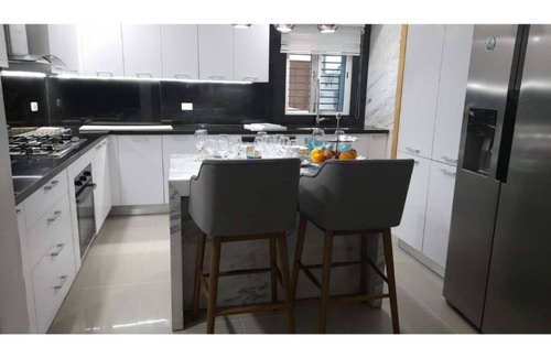 Gascue Appartement | Luxurious Apartment with Gym