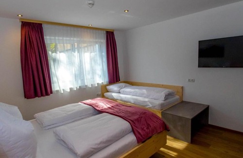 Fuegenberg Appartement | Luxurious Apartment in F genberg with Sauna