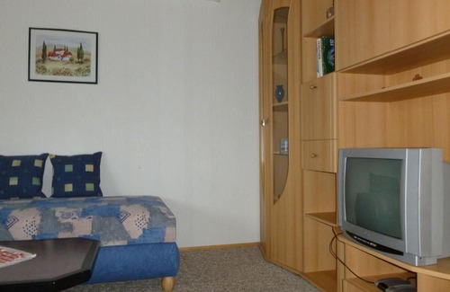 Alt Gaarz Appartement | Luxurious Apartment in Rerik Germany with Garden