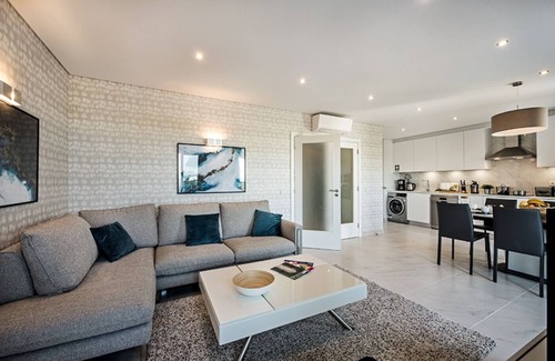 Conceicao e Cabanas de Tavira Appartement | Appartement luxueux et élégant avec jacuzzi privé