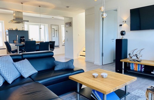 Prora Appartement | Luxurious beach penthouse: your dream vacation in Binz/Prora