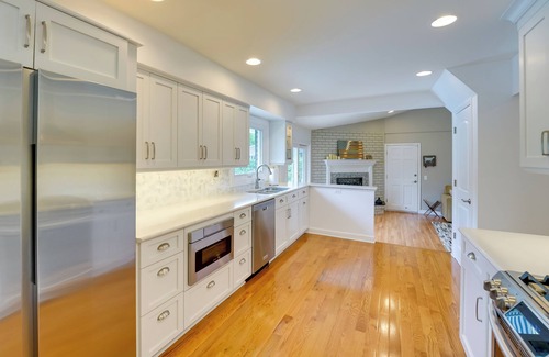 Bloomfield Hills Maison | Luxurious Bloomfield Hills Oasis w/Pool & Spa!
