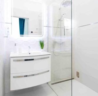 Ujlipotvaros Appartement | Luxurious Central King and Queen Bed Park4Free
