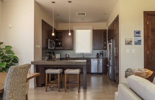 Herradura Copropriété | Luxurious Condo: Los Sueños Miramar 3 bedroom