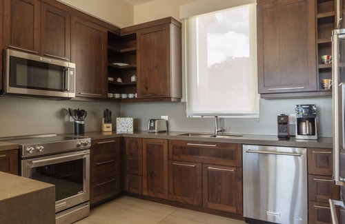 Herradura Copropriété | Luxurious Condo: Los Sueños Miramar 3 bedroom