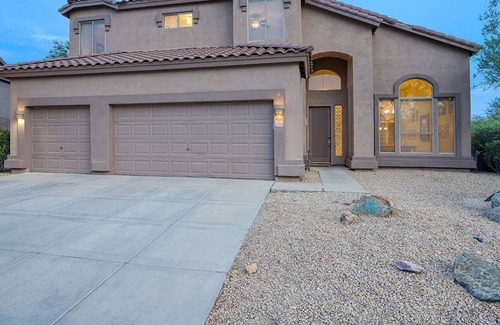 Las Sendas Maison | Luxurious Desert Retreat with plenty of room for the entire family!