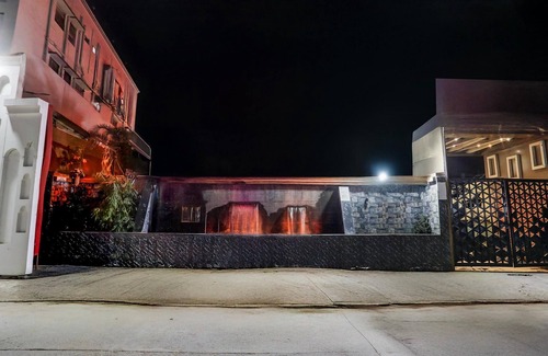 Patna Maison | Luxurious Family Retreat With Pool in Patna
