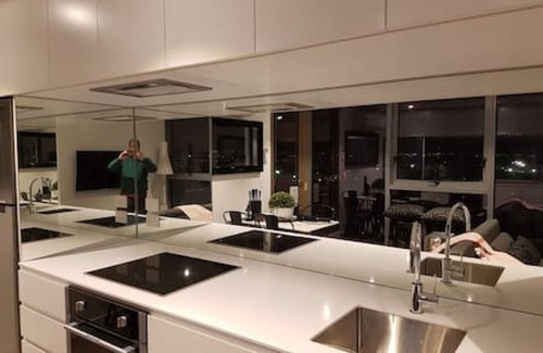 Flemington Appartement | Luxurious Flemington with Stunning Racecourse View