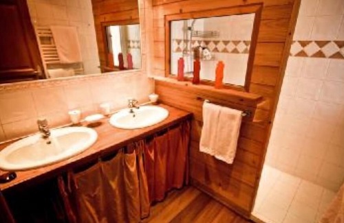 La Roche Chalet De Ski | Luxueux chalet avec Spa et Sauna privés