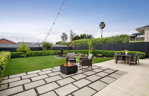 Templestowe Lower Maison | Luxurious Georgian Style Family Home with Cinema
