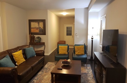 Centre Wellington Maison | Luxurious home for retreat - 5 minutes to Elora, 15 minutes to Guelph