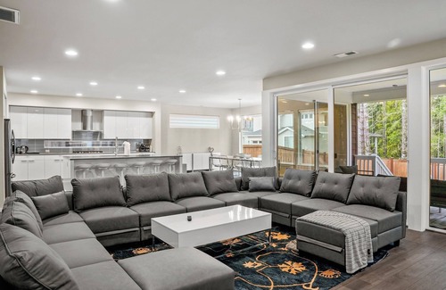 Port Orchard Maison | Luxurious house near Mccormick Woods Golf Course