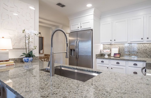 Tallahassee Copropriété | Luxurious Living, Fully Renovated w/ Amenities