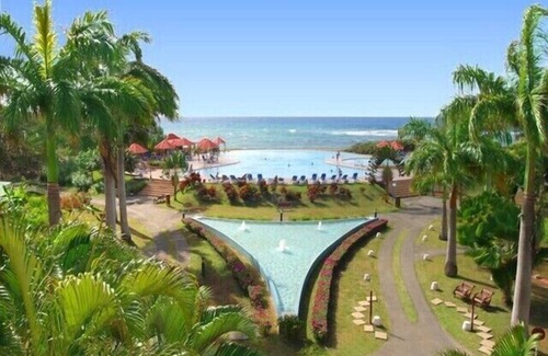 Saint-Francois Appartement | Luxueux Bas de Villa à Anse des Rochers avec Plage, Vue Mer et Piscine