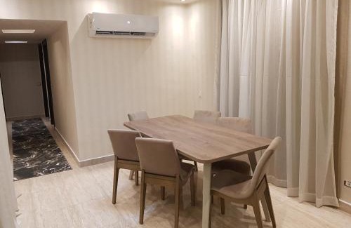 Agouza Appartement | Luxurious Lujain Apartment