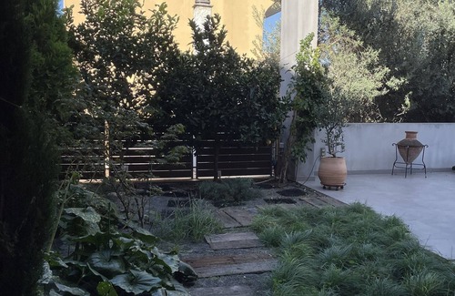 Bouvet Island Villa | Luxurious, minimal design house with garden in the Maroussi district!