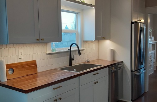 Kenton Maison | Luxurious newly remodeled historic home in Portlands Kenton neighborhood