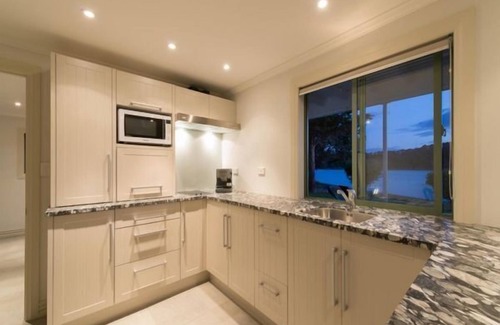 Russell Maison | Appartement de luxe moderne en front de mer