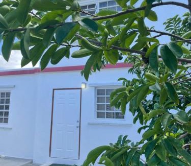 Estate Body Slob South Maison | Luxurious One and Two Bedroom Villa