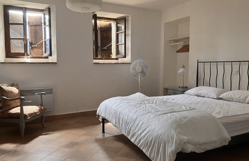 Orsans Autre | Peacefulness luxueux pour 16 avec 7 chambres à coucher, 7 salles de bain et grande piscine