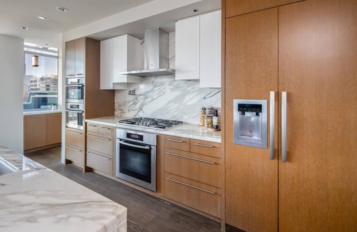 Downtown Vancouver Hôtel | Luxurious Penthouse in Trendy Yaletown with Private Rooftop Pool