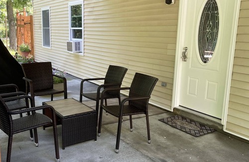 Ithaca Appartement | Luxurious, private, contemporary 1BR apartment in Ithaca NY!