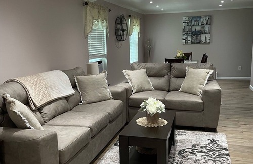 Ithaca Appartement | Luxurious, private, contemporary 1BR apartment in Ithaca NY!