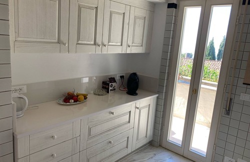 Cipressa Villa | Propriété luxueuse avec piscine privée, barbecue et vue fantastique sur la mer