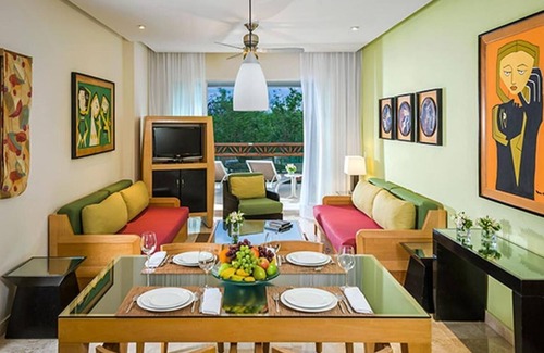 Diamante Station Balnéaire | Luxurious resort stay for a group/family with beautiful beach and amazing pools!