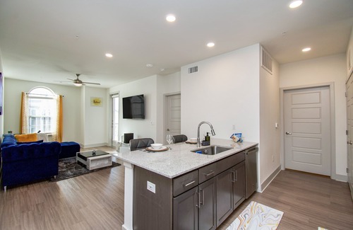 Spring Appartement | Luxurious & Spacious 1BR