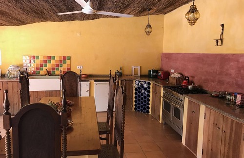 Moitas Villa | VILLA LUXUEUSE, SPACIEUSE ET ISOLÉE AVEC PISCINE. VUES NON PARTAGÉES ET ÉTONNANTES