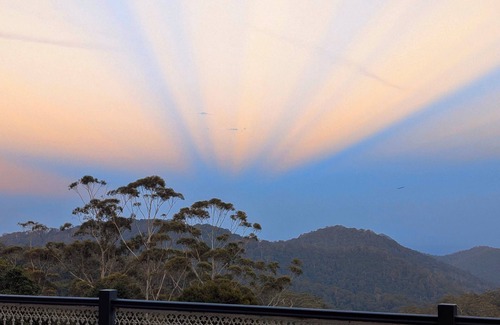 Mount Glorious Maison | Luxurious stay in Mt Glorious rainforest, 30mins from Brisbane