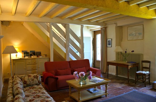 Venes Autre | Grande et luxueuse ferme en pierre avec piscine chauffée dans magnifique cadre