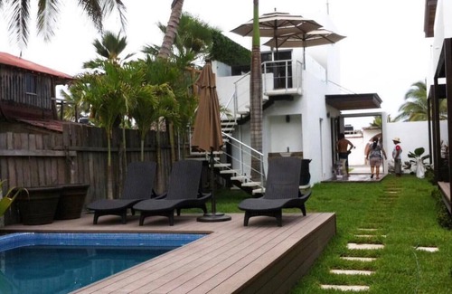 Los Pascuales Station Balnéaire | Luxurious Surf Resort in Pascuales Mexico - Room #4 Private - On the Beach