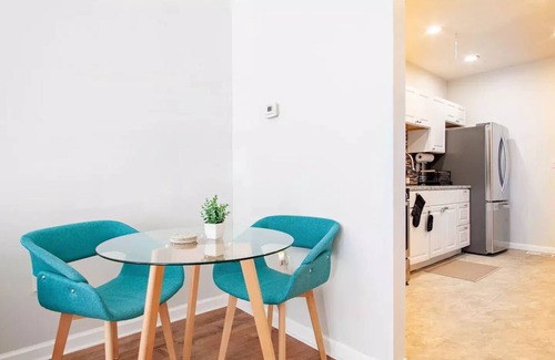 Downtown Baltimore Maison | Luxurious Three Bedroom in Patterson Park