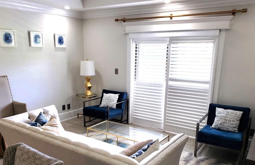 Westwind Maison | Luxurious Venetian Condominium