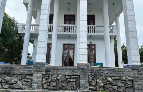 Boralesgamuwa Villa | Villa luxueuse, idéal pour grande famille ou groupe d'amis - Colombo