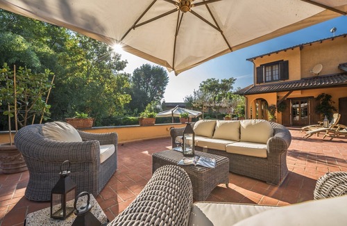 Camaiore Villa | VILLA DE LUXE AUX FINITIONS IMPECCABLES, OASIS DE PAIX OU PARTIR DE COCCOLAR