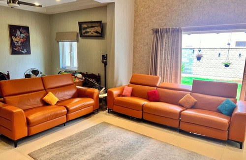 Ibrahimpatan Villa | Luxurious Villa with Cinema Hall and Free Parking near Airport, Hyderabad