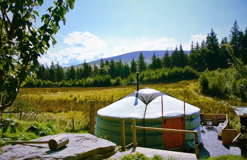 Corwen Villa | Yourtes de luxe dans un centre de retraite écologique hors réseau dans un site de montagne magnifique