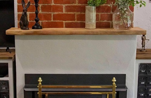 Beaconsfield Upper Maison | Luxuriously renovated cottage, big gourmet breakfast, Dandenong Ranges
