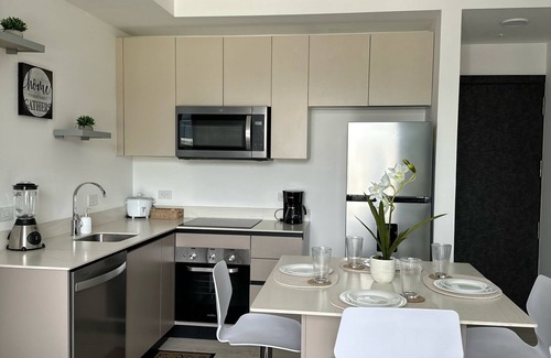 San Jose Appartement | Luxury 1-BDR apartment in superb San José 20 minutes from the airport AC/Wifi