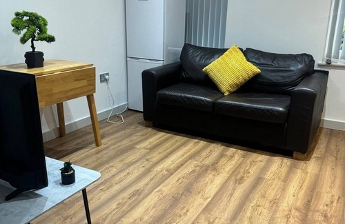 Kidderminster Appartement | Luxury 1 BDR Studio - Kidderminster