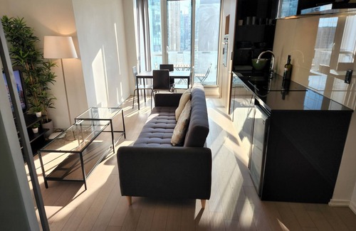 Financial District Copropriété | Luxury 1- Bedroom Luxury Toronto Downtown Condo