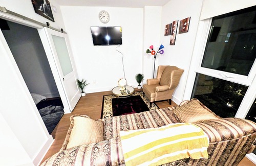 Gallaudet Lit Et Petit-Déjeuner | Luxury 1-bedroom with rooftop pool,AC in fabulous Downtown Washington