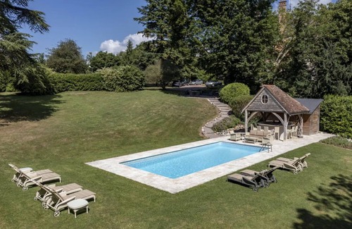 La Roche-Posay Maison | Luxury 19th-century French château in the Loire Valley
