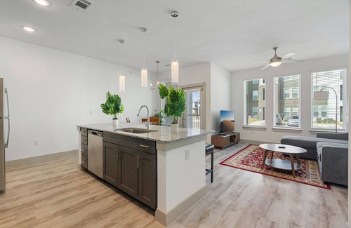 Stony Ridge North Appartement | Luxury 1BD/1BA Near Airport 8683
