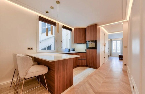 Chaillot Appartement | Appartement de luxe près des Champs Élysées