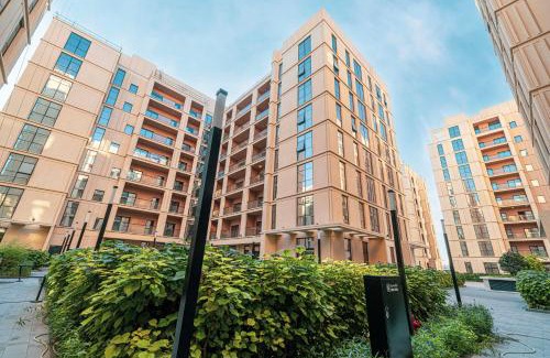 Sharjah Appartement | Luxury 1BR Penthouse in Sharjah with Skyviews