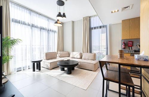 Sharjah Appartement | Luxury 1BR Penthouse in Sharjah with Skyviews